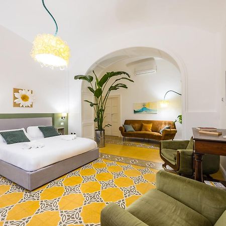 Kea Home, Entire House In The Heart Of Napoli Eksteriør bilde