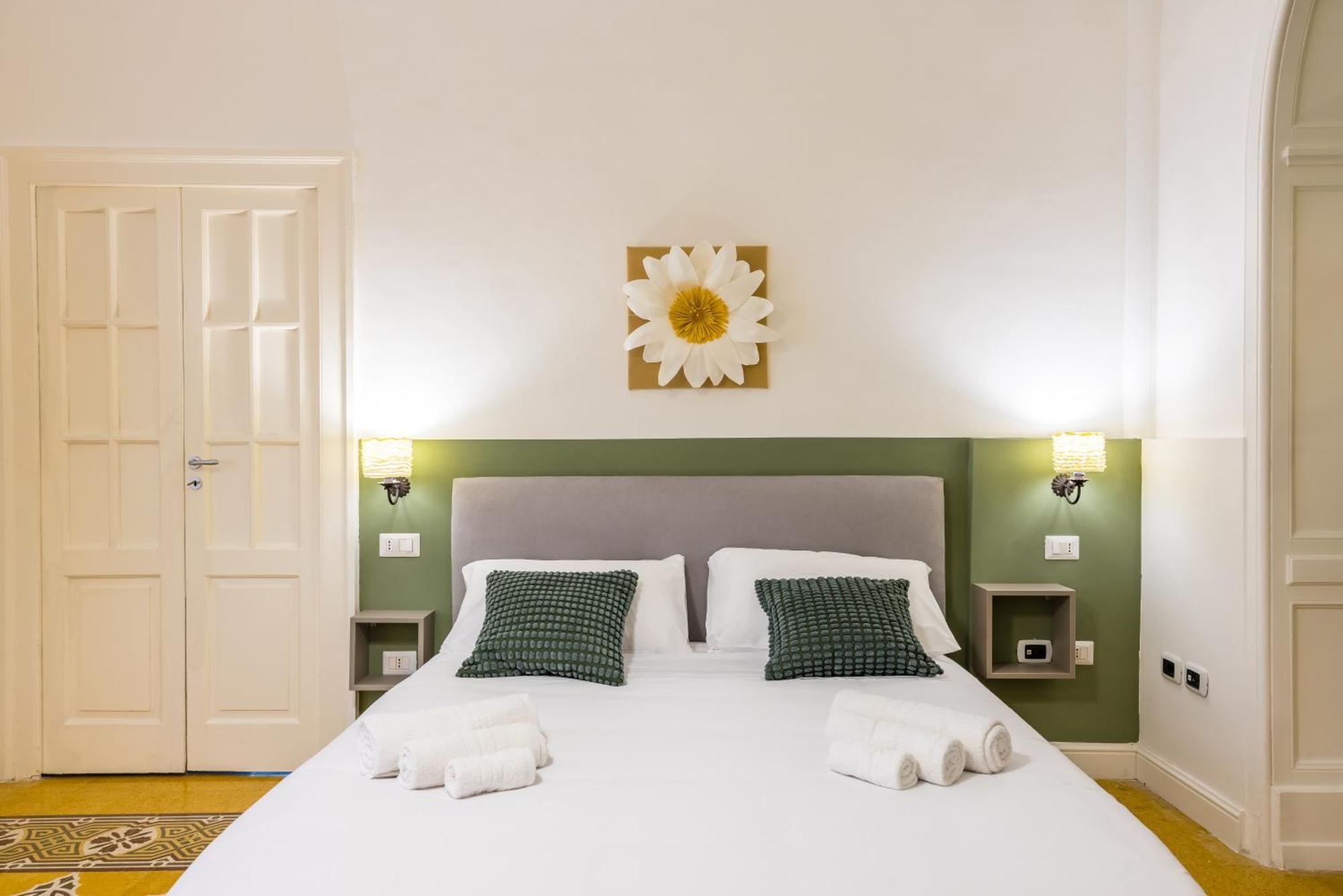 Kea Home, Entire House In The Heart Of Napoli Eksteriør bilde